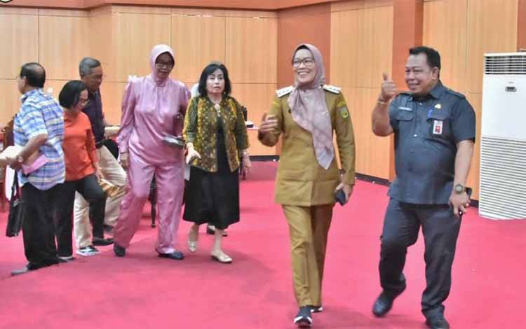 Pj Wali Kota Palangka Raya Jamin Raperda Ketenagakerjaan Prioritaskan Kesejahteraan Pekerja