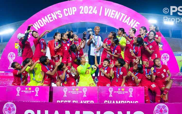 Timnas Putri Berterima Kasih pada Masyarakat Indonesia Usai Juara AFF