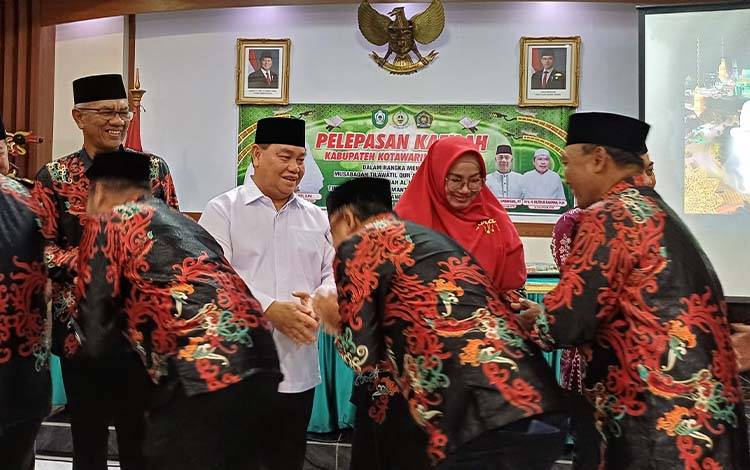 Insentif Guru Mengaji di Kotim Naik Jadi Rp2,5 Juta pada Tahun 2025, Pendeta Juga Dapat