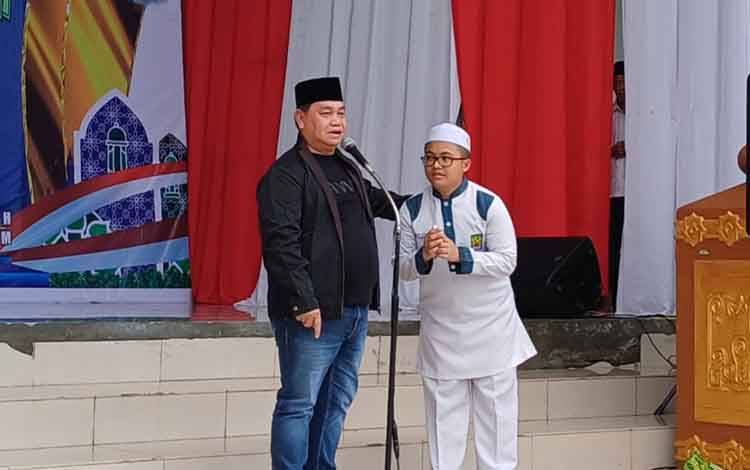 Bupati Kotim Minta Bagian Kesra Siapkan Regulasi Program Beasiswa Santri ke Luar Negeri