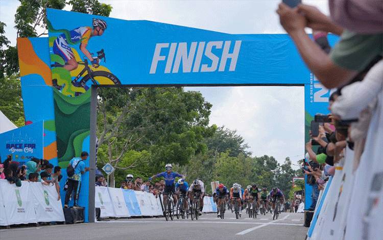 Pembalap Malaysia Menangkan Etape 3 Tour de Siak