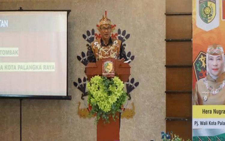 Pj Sekda Palangka Raya Ajak Pemangku Adata Hadirkan Inovasi Pelestarian Budaya