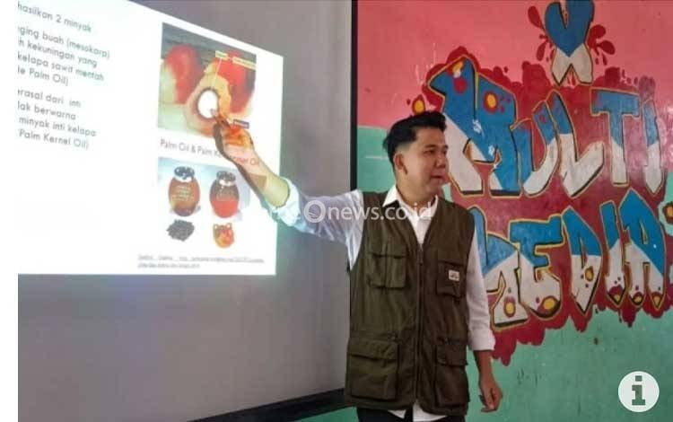 Politeknik Lamandau Edukasi Siswa SMKN 1 Bulik Kendalikan Gulma