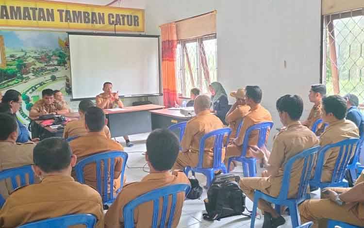Rancangan APBDes 2025 se-Kecamatan Tamban Catur Dipaparkan