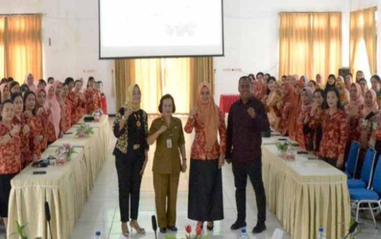 Pemkab Lamandau Gelar Pelatihan Public Speaking dan Table Manner