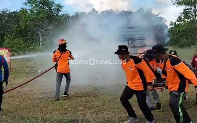 Simulasi Tanggap Darurat Kebakaran dan Pelatihan Menara Pantau