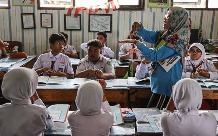 Peneliti: Pendekatan Kritis Penting untuk Pahami Sistem Pendidikan