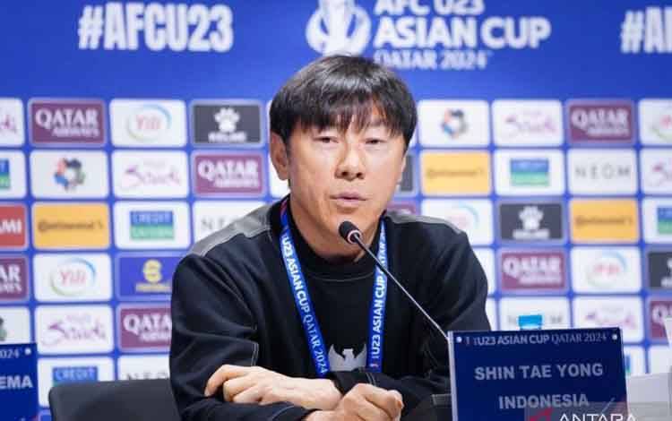 Shin Tae-yong Bercerita Kedekatannya dengan Pelatih Timnas Vietnam