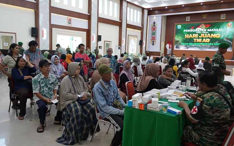 Korem 102 Panju Panjung Gelar Bakti Sosial Meriahkan Hari Juang TNI AD