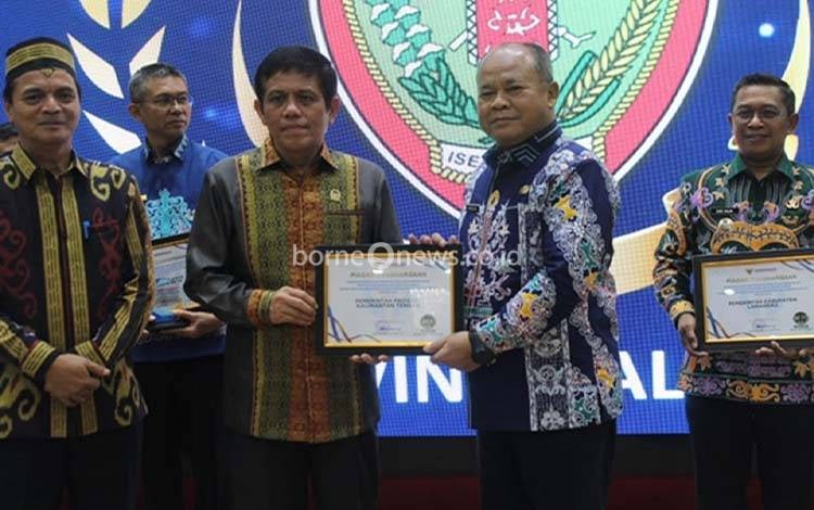 Kalteng Raih Zona Hijau Kepatuhan Pelayanan Publik