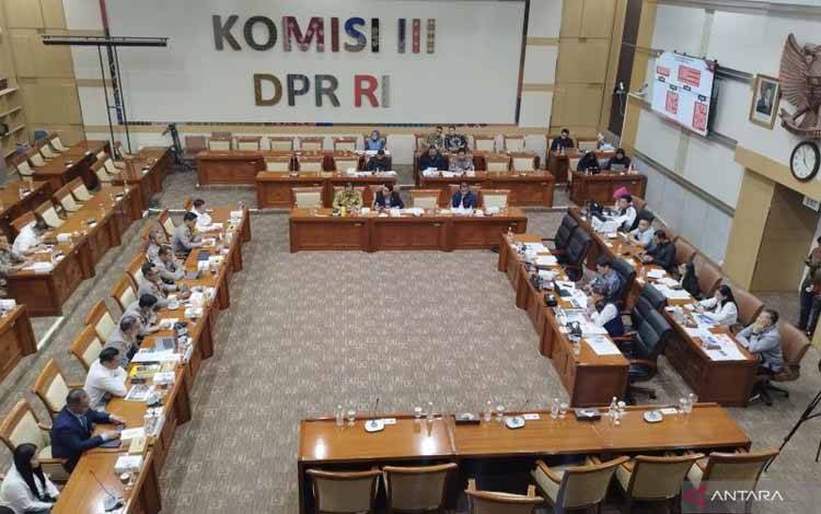 Kapolda Kalteng Minta Maaf atas Kasus Oknum Polisi Tembak Warga