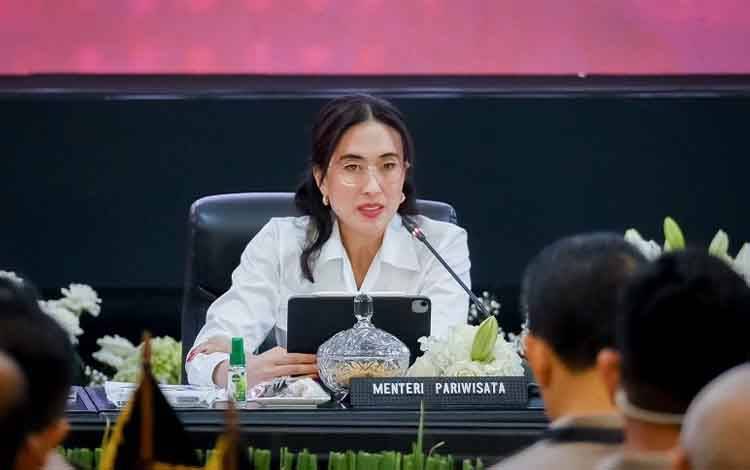 Menpar: Sektor Pariwisata Siap Kawal Libur Natal dan Tahun Baru