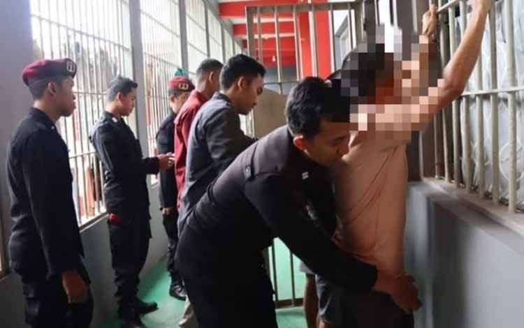 Sejumlah Barang Terlarang ini Ditemukan dalam Razia di Lapas Palangka Raya