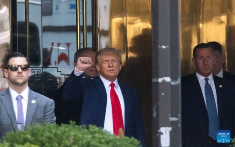 Survei: Mayoritas Warga AS Tolak rencana Trump Ampuni Perusuh Capitol
