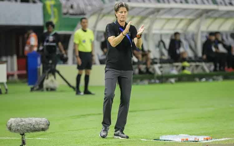 Pelatih Borneo Apresiasi Pemain-pemainnya Meski Kalah dari Persebaya
