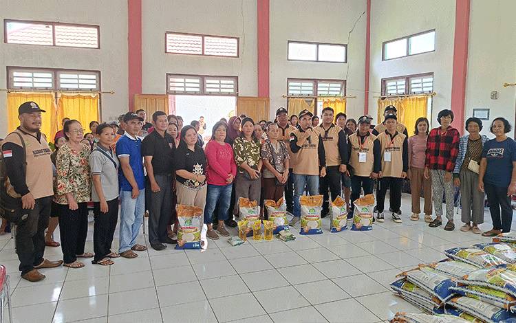 Karang Taruna Kalteng Adakan Pasar Penyeimbang di Kecamatan Karusen Janang