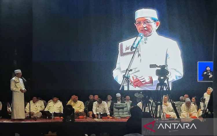 Menag Ceritakan Kenangan Perjalanan Spiritualnya Bersama Gus Dur