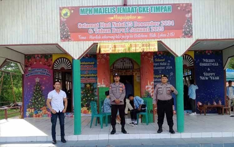 Polsek Timpah Lakukan Pengamanan Ibadah Natal, Ciptakan Suasana Aman dan Khidmat