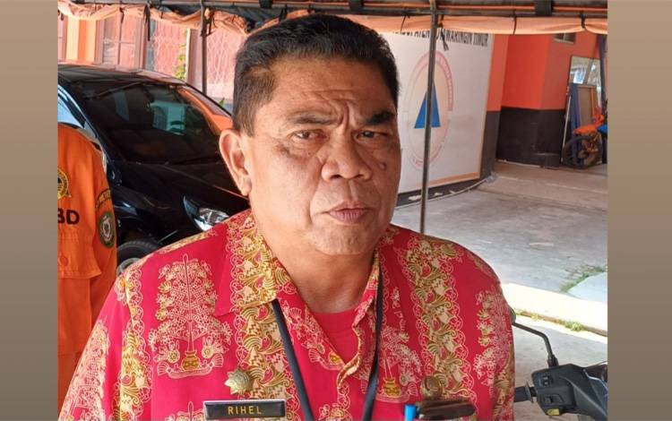 Plt Sekretaris DPRD (Sekwan) Kotawaringin Timur (Kotim) Rihel. (FOTO: DEWIP)