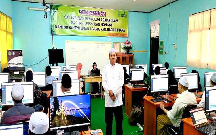 34 Penyuluh Agama Islam di Barito Utara Ikuti Ujian CAT untuk Evaluasi Kinerja