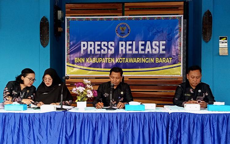 BNNK Kobar Berantas Narkotika dengan Program Desa/Kelurahan "Bersinar" Tahun 2024