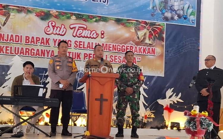 Camat Cempaga Pantau Perayaan Natal di Gereja-Gereja, Pastikan Situasi Kondusif