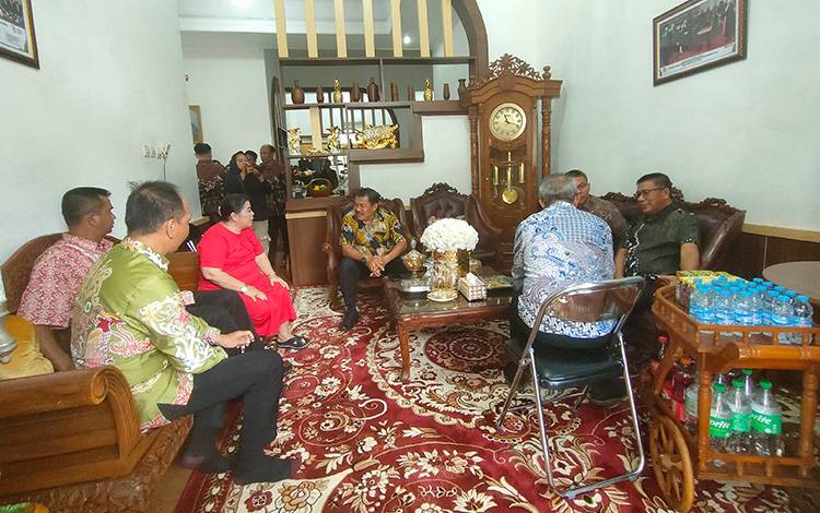 Safari Natal Pemko Palangka Raya Tumbuhkan Semangat Persatuan dan Kerukunan