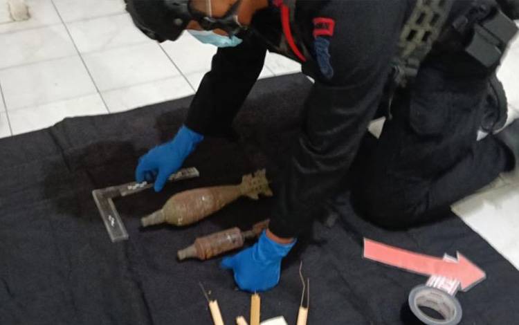 Polisi Amankan Dua Benda Diduga Mortir di Cilandak