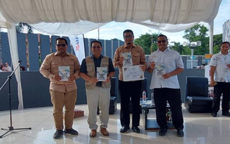 USK Press Luncurkan Buku Kisah Resiliensi Guru di Aceh Pascatsunami