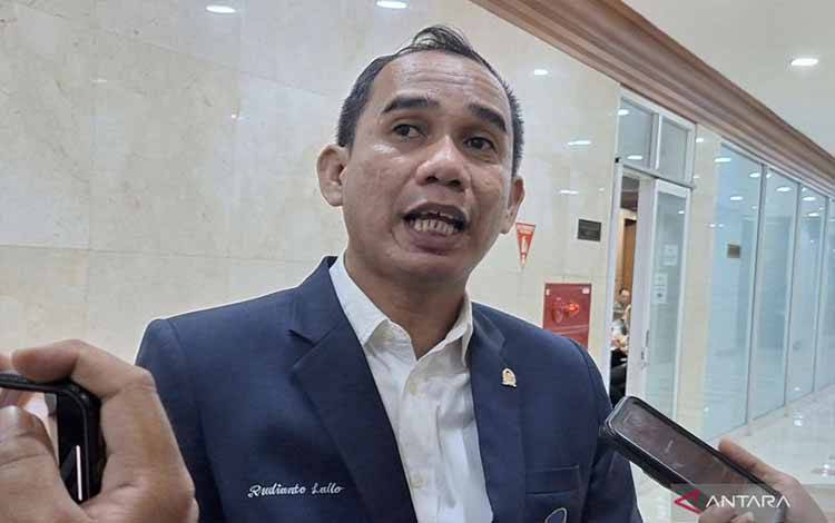 Anggota DPR Sebut Hasto Tersangka karena KPK Lunasi Utang Perkara
