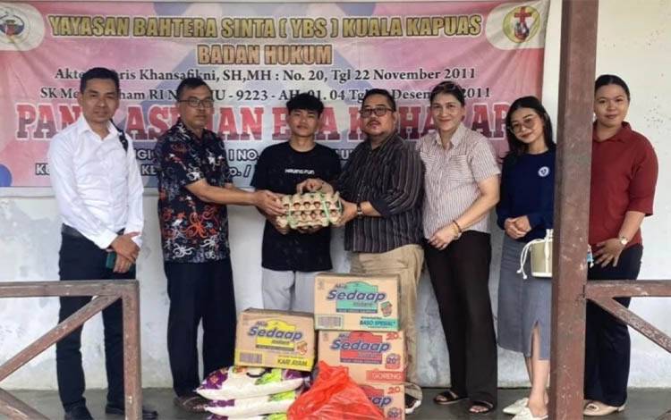 GAMKI Kapuas Lakukan Kunjungan Kasih di Momen Natal 2024