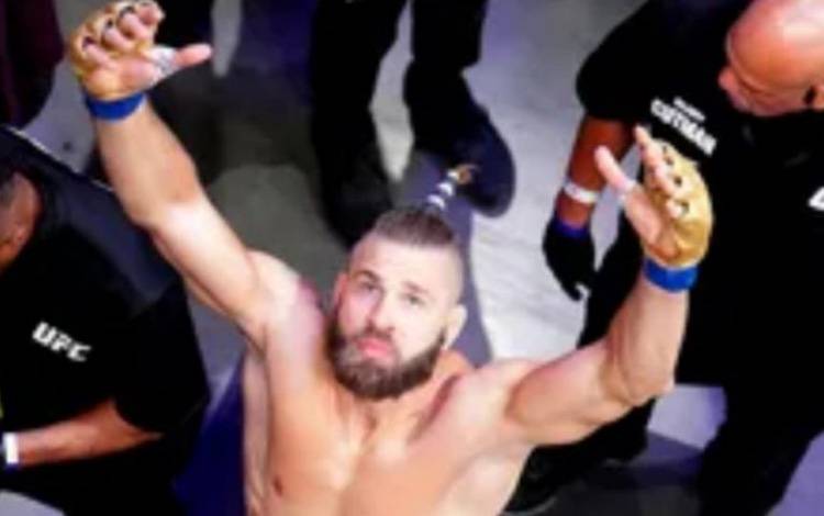 Prochazka Ingin Lawan Alex Pereira untuk Rebut Juara UFC Kedua Kalinya