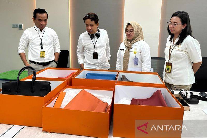 Walmart Birkin Bag dan Balas Dendam atas Kemewahan yang Elitis