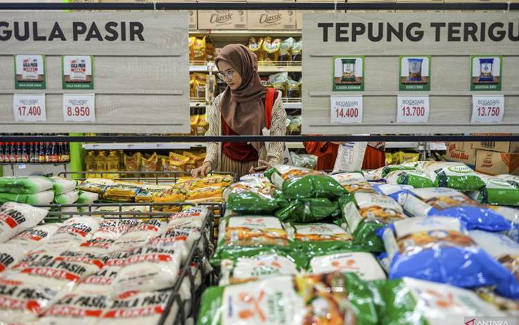 Ekonom: PPN 12 Persen Buat Barang Mewah Lebih Positif ke Ekonomi