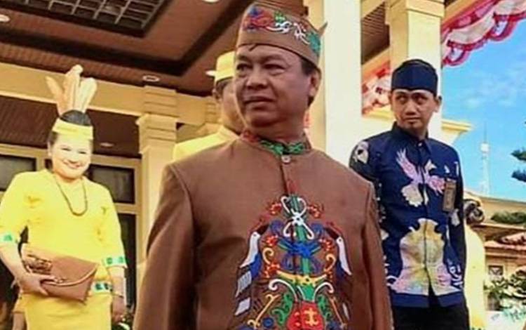 Dorong Literasi, Ketua Komisi III DPRD Kalteng Ajak Masyarakat Gemar Membaca