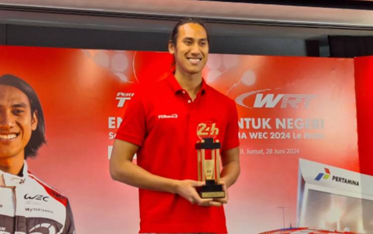 Sean Gelael Gabung Tim United Autosport untuk Bersaing di FIA WEC 2025