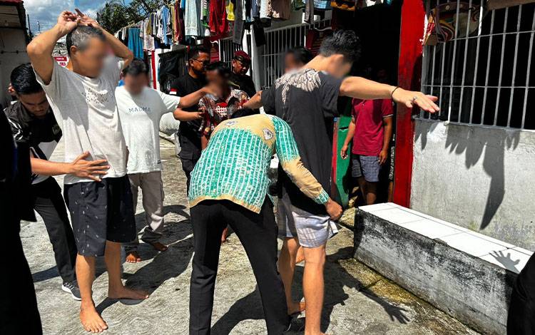 Lapas Sampit Geledah Warga Binaan, Temukan Barang Terlarang