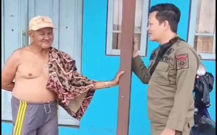 Satpol PP Palangka Raya Patroli, Imbau Warga Puntun Kelola Sampah dan Jaga Kamtibmas