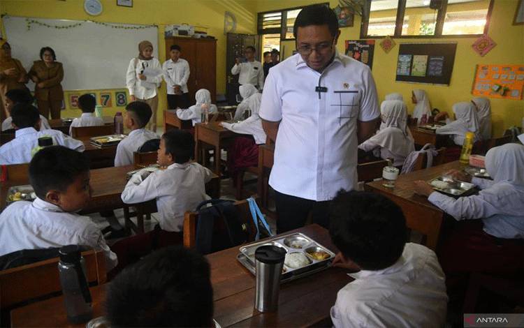 Istana Ungkap Target 5.000 Dapur MBG Operasional Pertengahan 2025