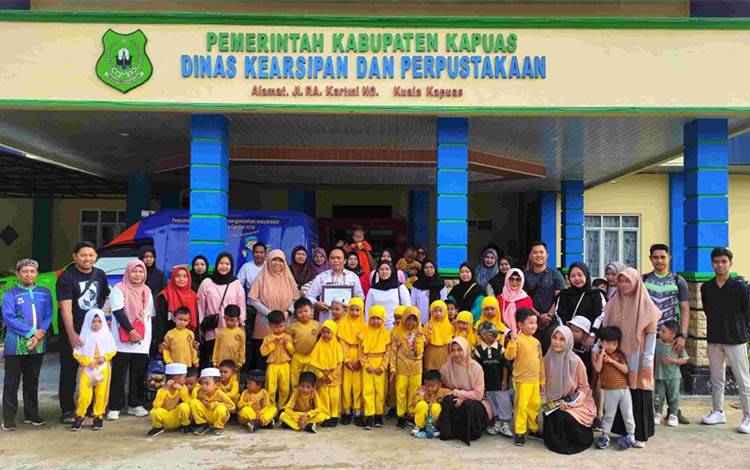 Disarpustaka Kapuas Raih Indeks Digitalisasi Arsip Memuaskan