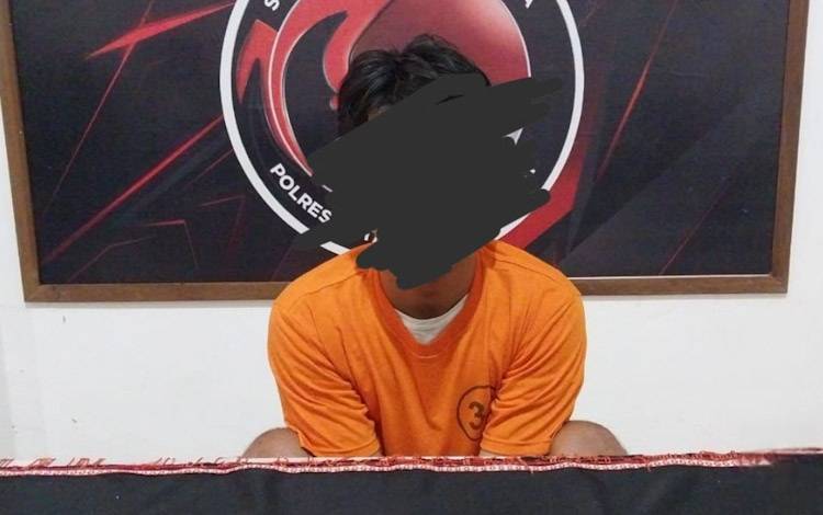 Sembunyikan Sabu di Kolong Poskamling, Lelaki ini Ditangkap Anggota Polres Kobar