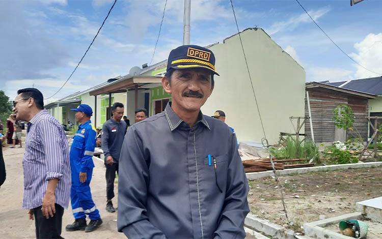 Ketua DPRD Apresiasi Pemkab Kobar Dalam Penanganan Bencana Angin Kencang