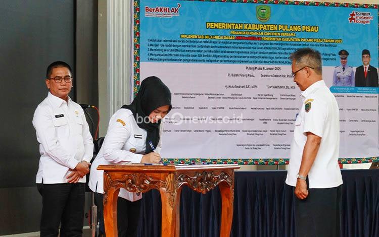 ASN di Pulang Pisau Tandatangani Perjanjian Kinerja untuk Tingkatkan Pelayanan Masyarakat