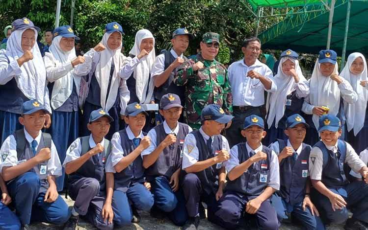 1.062 Pelajar dan Mahasiswa Kotim Terima Beasiswa Gerbang Mentaya selama 2023-2024