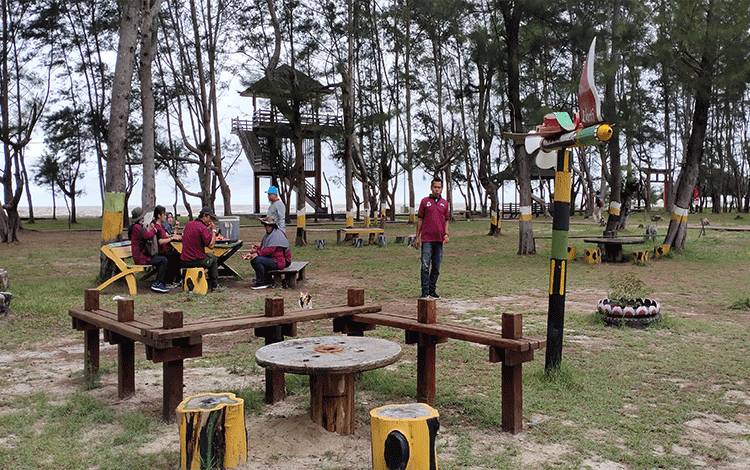 Jumlah Pengunjung Wisata di Sukamara Menurun Dampak Faktor Cuaca