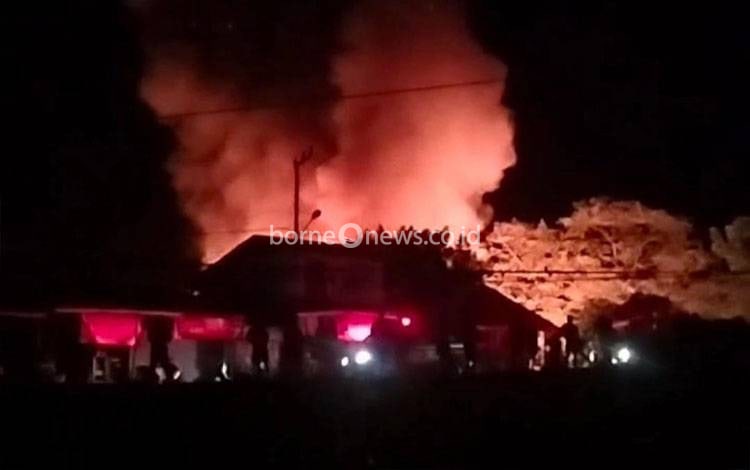 6 Rumah di Ampah Kota Barito Timur Ludes Dilalap Api