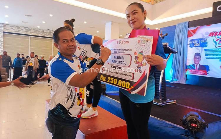 Dispora Kotim Gelar Turnamen Voli dan Sepak Bola untuk Peringati HUT ke-72