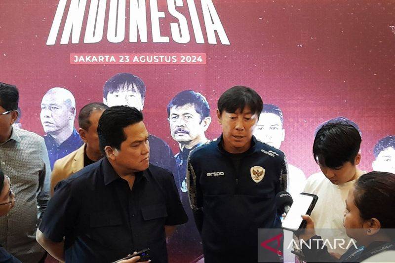 Erick Thohir: Terima Kasih Shin Tae-yong, Selamat Datang Kluivert
