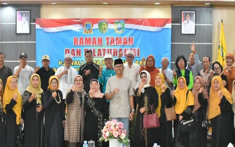 Pj Wali Kota Palangka Raya Sambut Kunjungan PWRI Tanah Laut