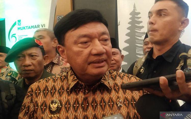 Menko Polkam Sebut Makan Bergizi Gratis Cukup Gizi Meski Tanpa Susu